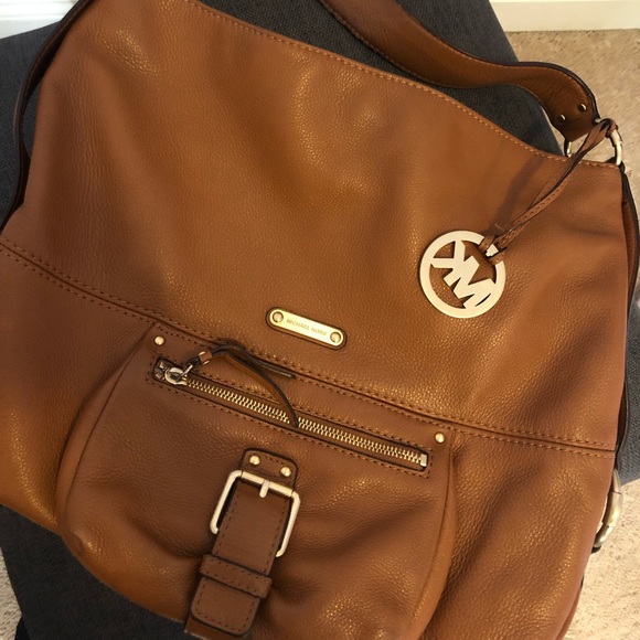 Michael Kors Handbags - Michael Kors Purse